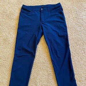 Navy Lululemon pants, Sz 34